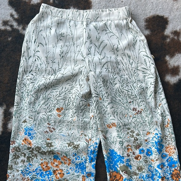 Twin - set authentic so beautiful pants size XS (fit as a small) - Picture 4 of 11